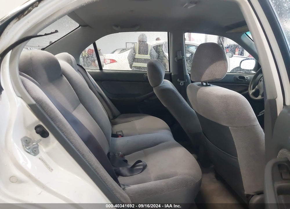 1998 HONDA CIVIC LX VIN: 2HGEJ6677WH611692