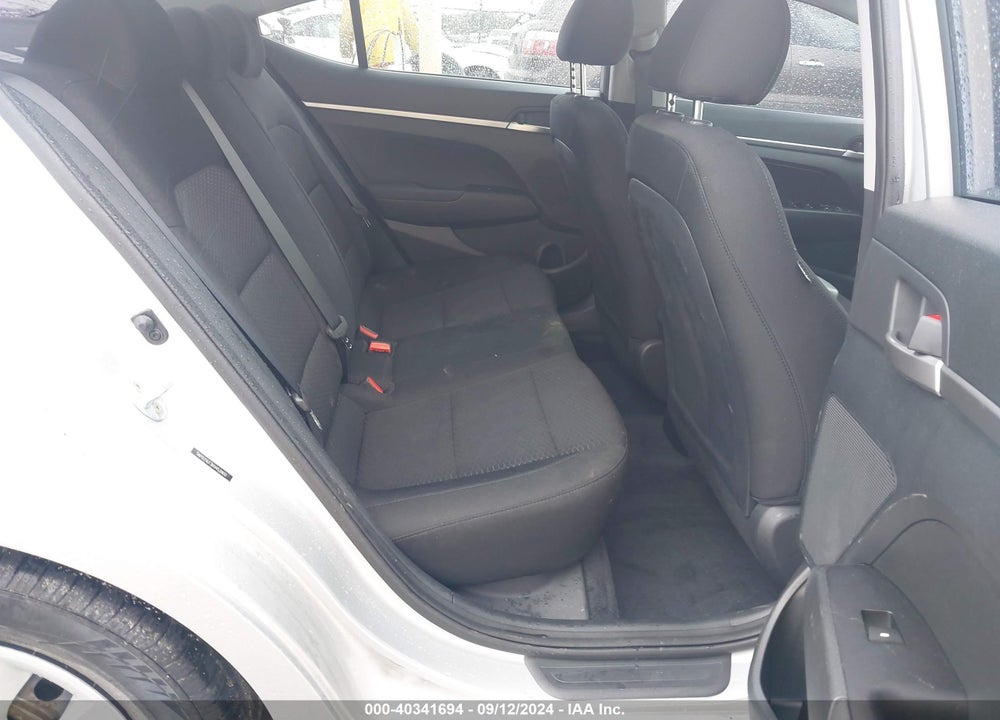 2019 HYUNDAI ELANTRA SE VIN: 5NPD74LF3KH453460