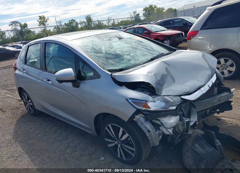2018 HONDA FIT EX VIN: 3HGGK5H87JM718953