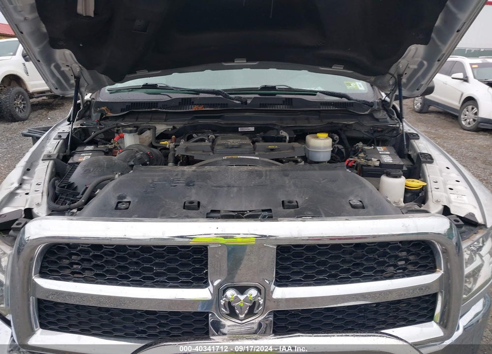 2017 RAM 2500 TRADESMAN 4X4 6'4 BOX VIN: 3C6UR5CL2HG781855