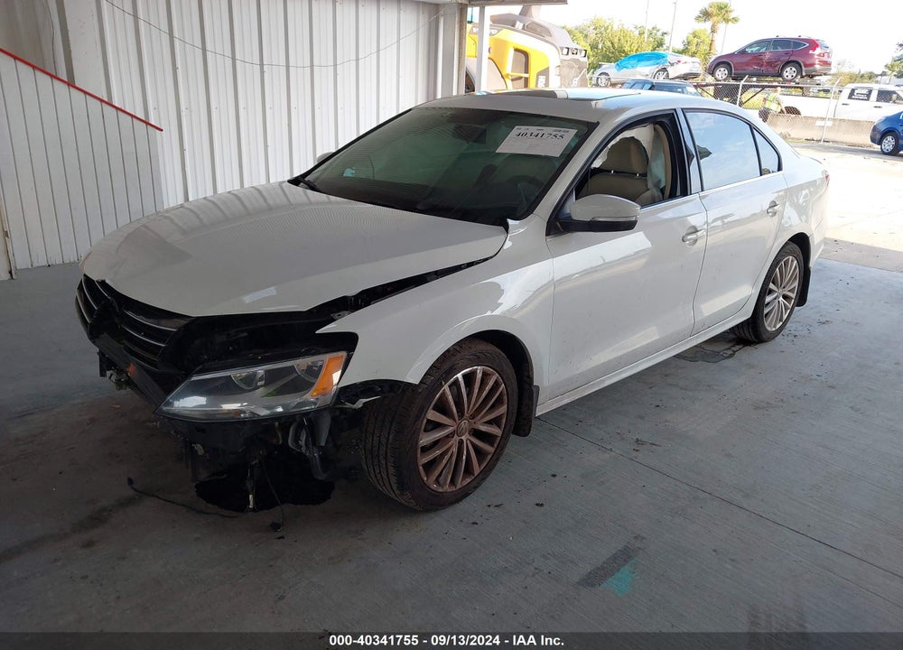 2015 VOLKSWAGEN JETTA 1.8T SE VIN: 3VWD17AJ1FM402417