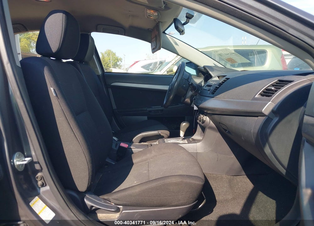 2011 MITSUBISHI LANCER ES VIN: JA32U2FU5BU042855
