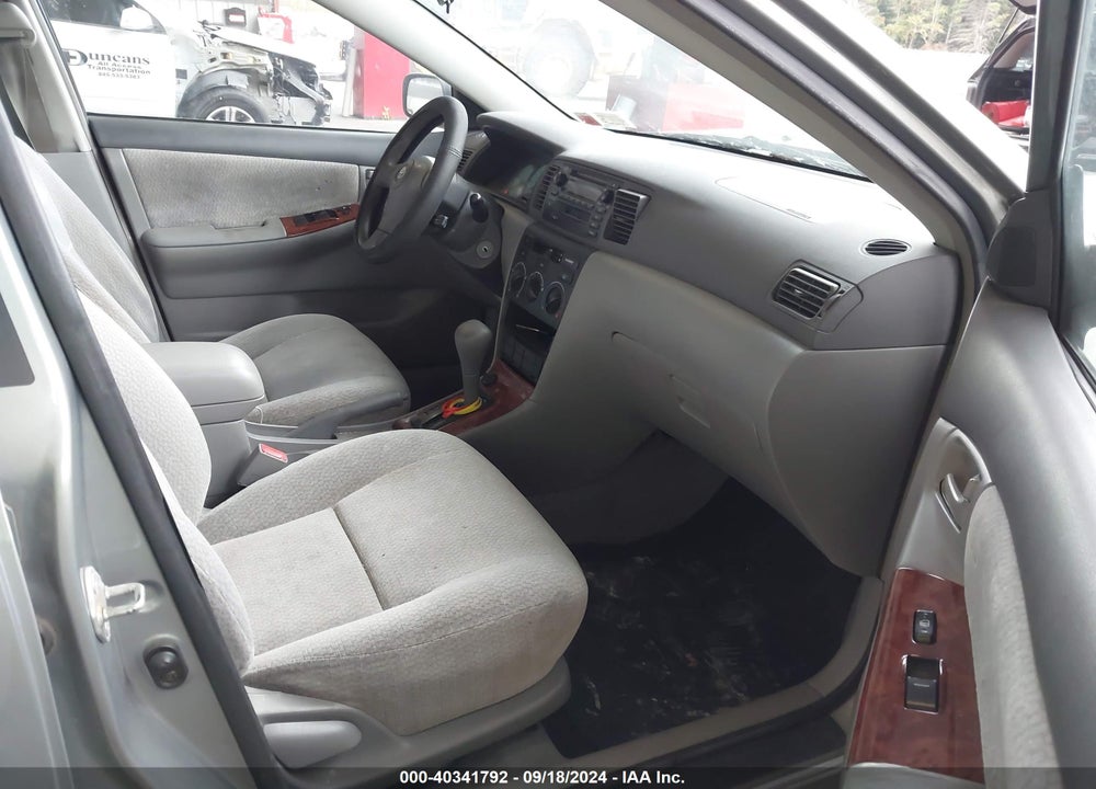 2003 TOYOTA COROLLA LE VIN: 2T1BR32E43C107832