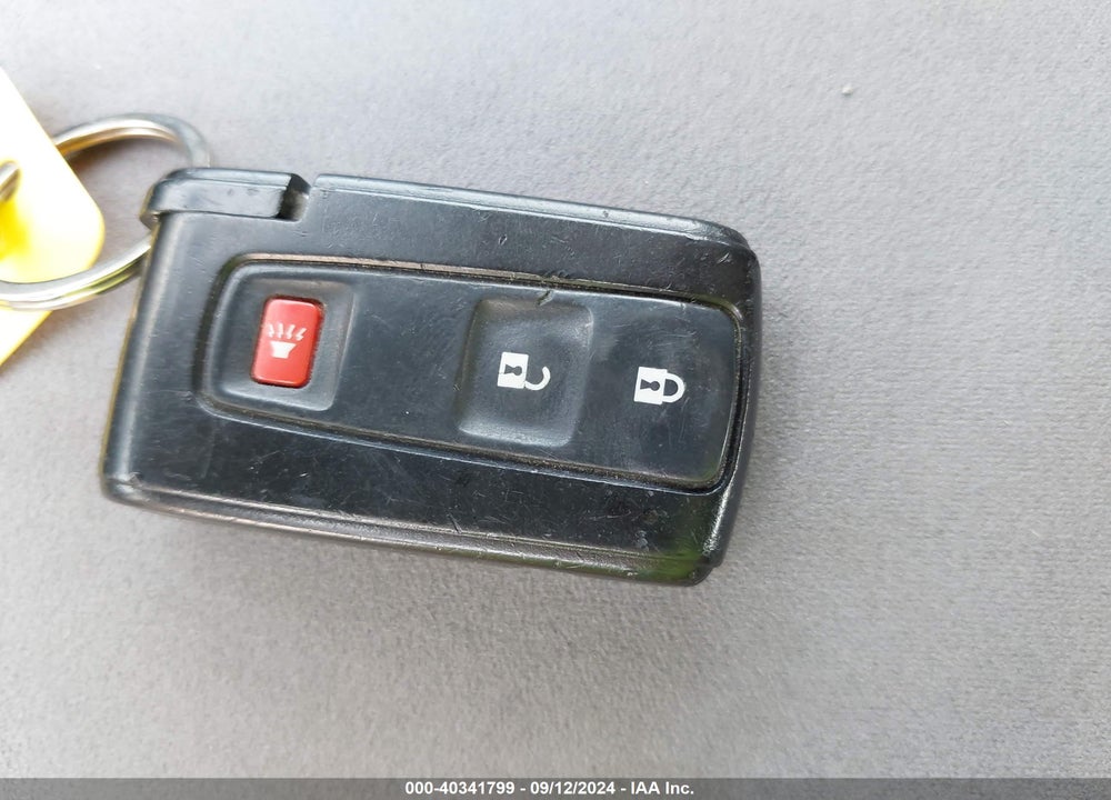 2008 TOYOTA PRIUS VIN: JTDKB20U283341119