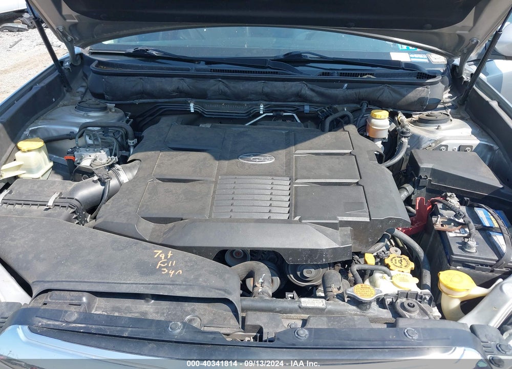 2011 SUBARU OUTBACK 3.6R LIMITED VIN: 4S4BRDKC3B2394061