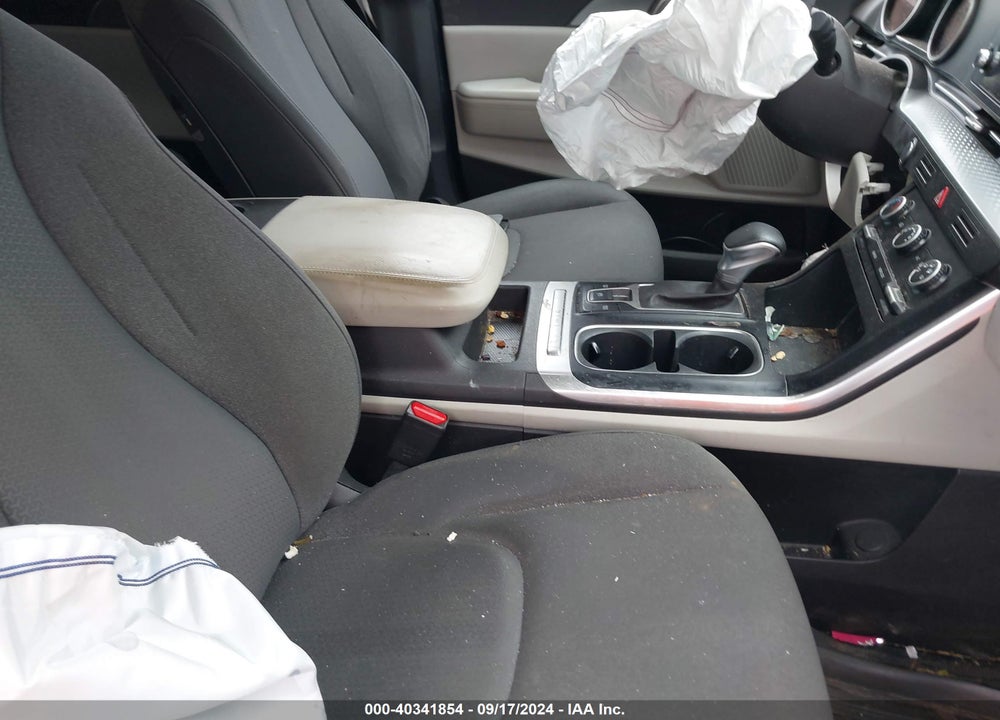 2022 KIA CARNIVAL MPV LX VIN: KNDNB4H35N6060351