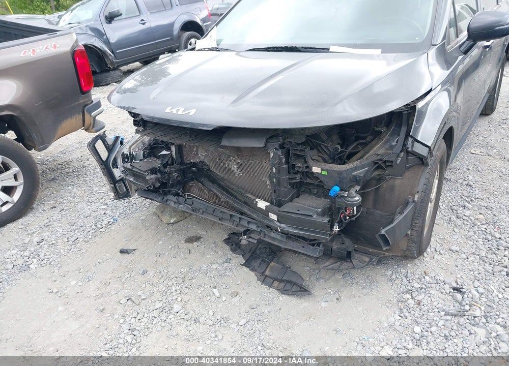 2022 KIA CARNIVAL MPV LX VIN: KNDNB4H35N6060351
