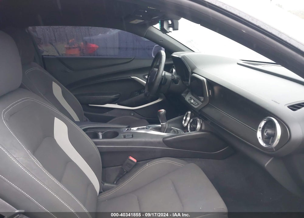 2017 CHEVROLET CAMARO 1SS VIN: 1G1FE1R74H0141966