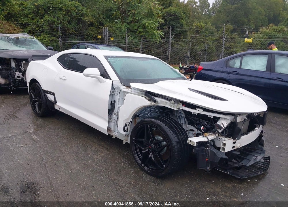2017 CHEVROLET CAMARO 1SS VIN: 1G1FE1R74H0141966