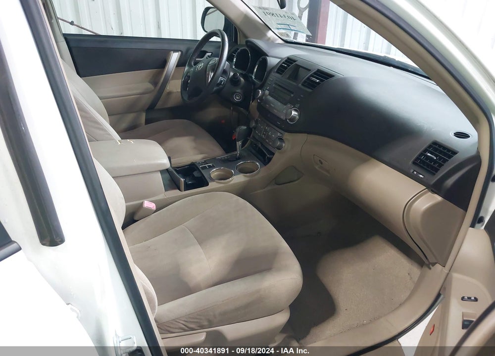 2009 TOYOTA HIGHLANDER SPORT VIN: JTEES43A292133917