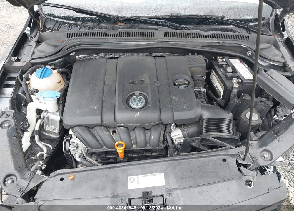 2012 VOLKSWAGEN JETTA 2.5L SE VIN: 3VWDP7AJ0CM311648