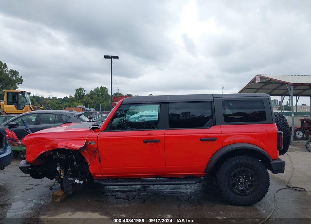 2022 FORD BRONCO VIN: 1FMEE5DP1NLB81235