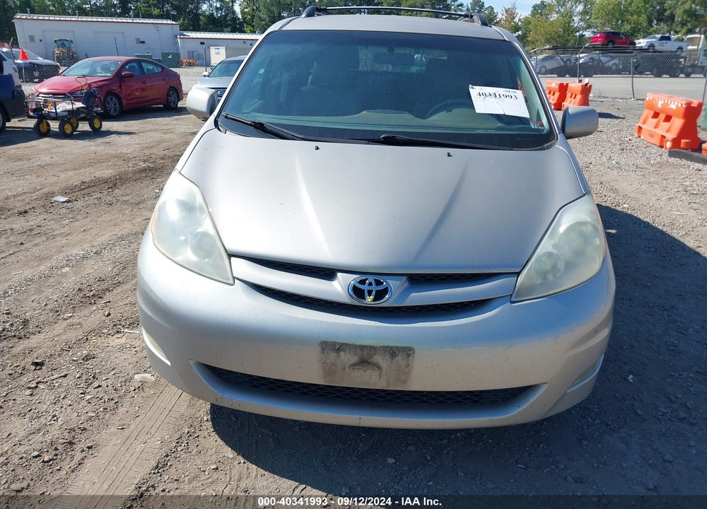 2007 TOYOTA SIENNA XLE VIN: 5TDZK22C27S048918