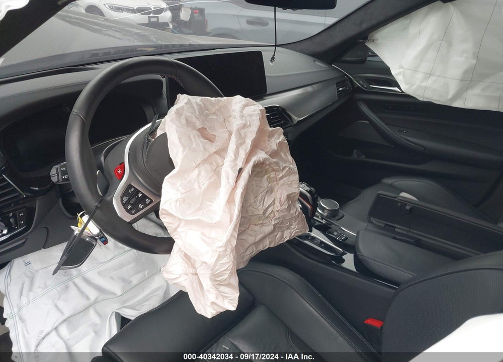 2021 BMW M5 VIN: WBS83CH08MCG55538