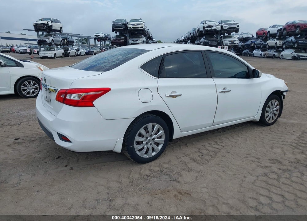 2016 NISSAN SENTRA S VIN: 3N1AB7AP4GY242022