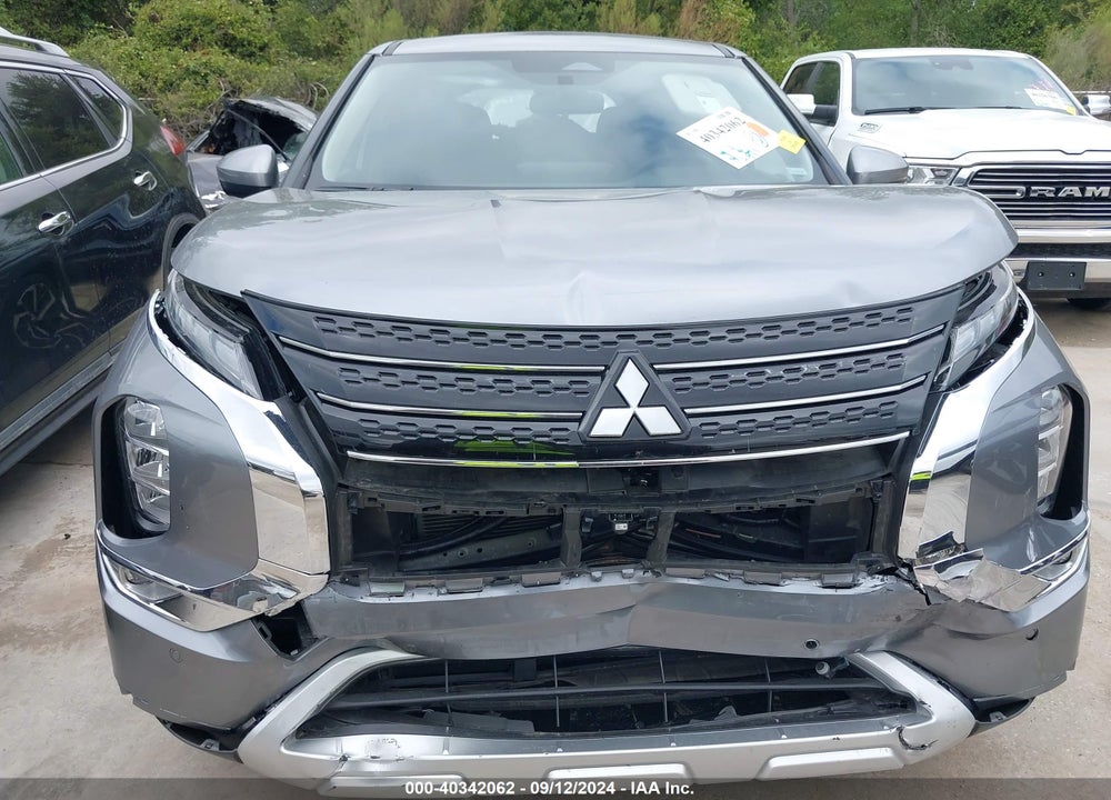 2024 MITSUBISHI OUTLANDER SE 2.5 2WD/SE BLACK EDITION S-AWC/SE BLACK EDITION W/PANO ROOF VIN: JA4J3VA84RZ038248
