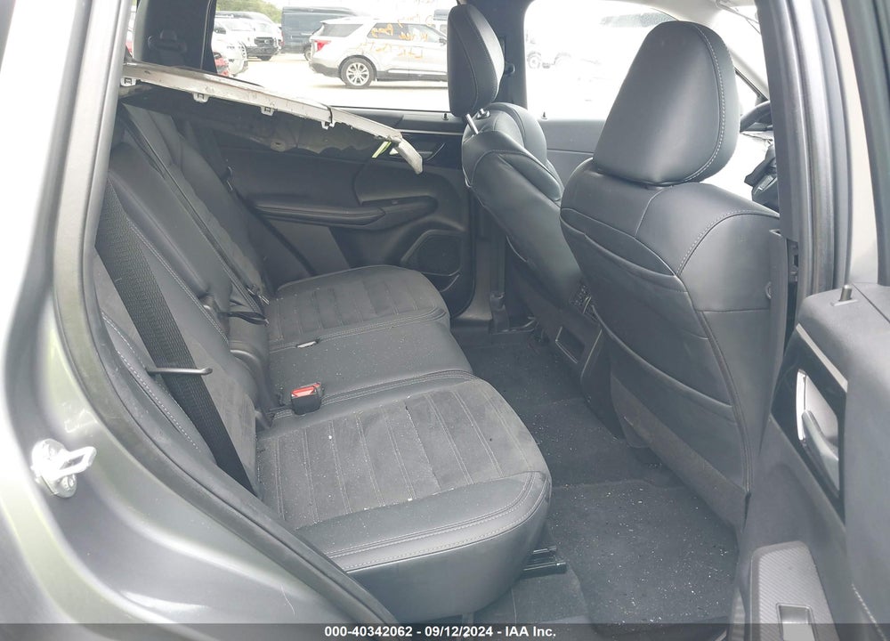 2024 MITSUBISHI OUTLANDER SE 2.5 2WD/SE BLACK EDITION S-AWC/SE BLACK EDITION W/PANO ROOF VIN: JA4J3VA84RZ038248