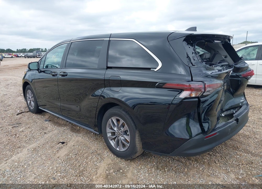 2024 TOYOTA SIENNA LE VIN: 5TDKRKEC6RS189230