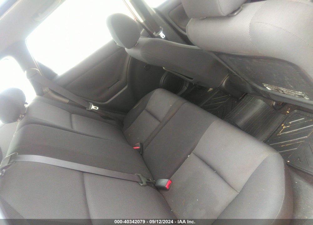 2003 TOYOTA MATRIX VIN: 2T1KY38E33C028968