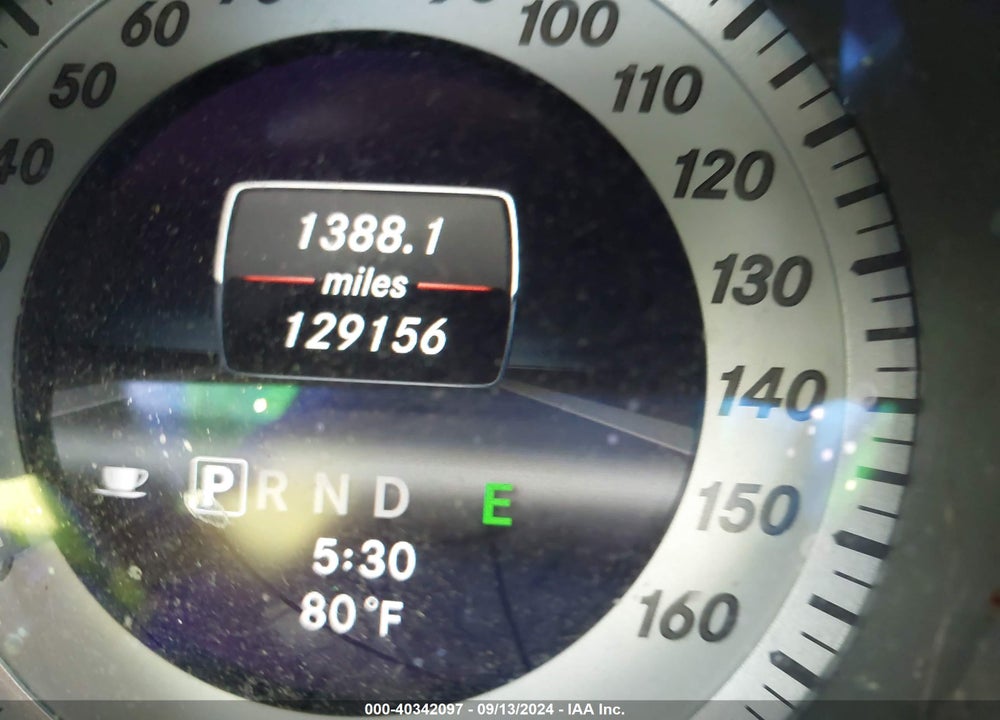 2013 MERCEDES-BENZ C CLASS VIN: WDDGJ4HBXDG075123