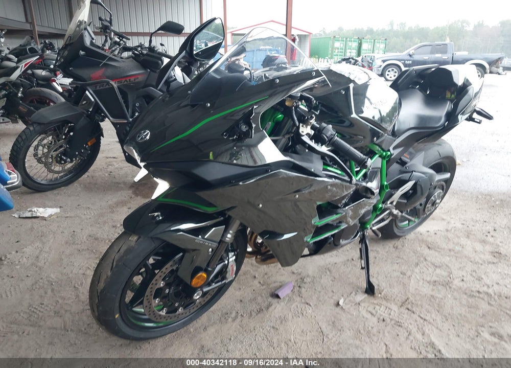 2022 KAWASAKI ZX1002 VIN: JKBZXVJ15NA004219