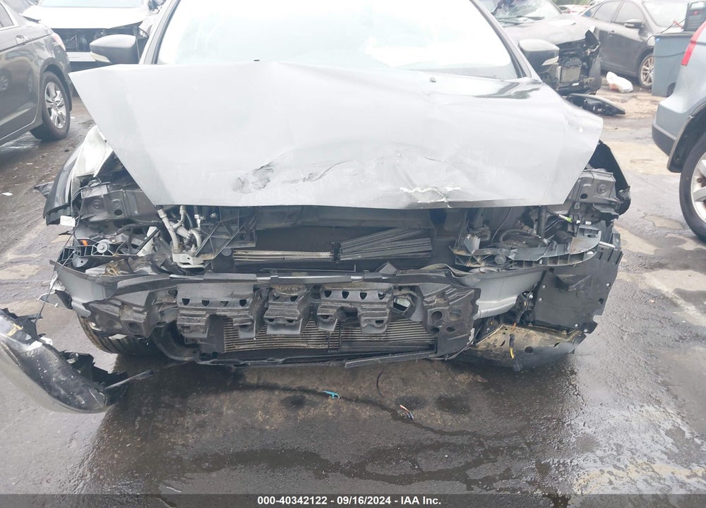 2018 FORD FOCUS TITANIUM VIN: 1FADP3N21JL232220