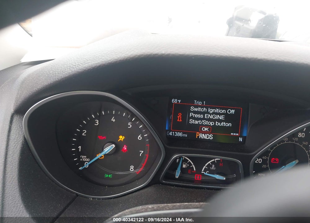 2018 FORD FOCUS TITANIUM VIN: 1FADP3N21JL232220
