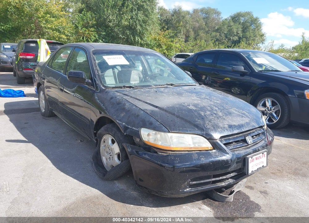 2001 HONDA ACCORD 3.0 EX VIN: 1HGCG16501A070919