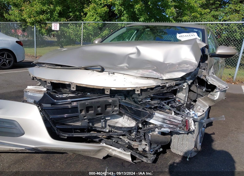 2018 HONDA ACCORD LX VIN: 1HGCV1F10JA028074