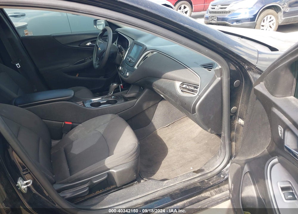 2018 CHEVROLET MALIBU 1LS VIN: 1G1ZB5ST9JF218189