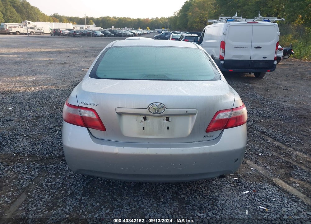 2007 TOYOTA CAMRY XLE VIN: JTNBE46K373107476