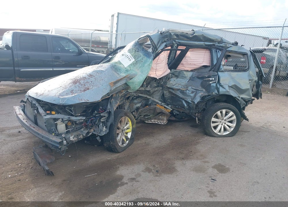 2012 SUBARU FORESTER 2.5X PREMIUM VIN: JF2SHBCC9CH437103