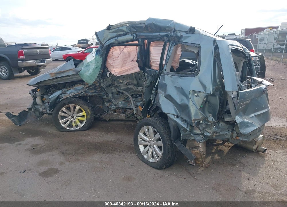 2012 SUBARU FORESTER 2.5X PREMIUM VIN: JF2SHBCC9CH437103