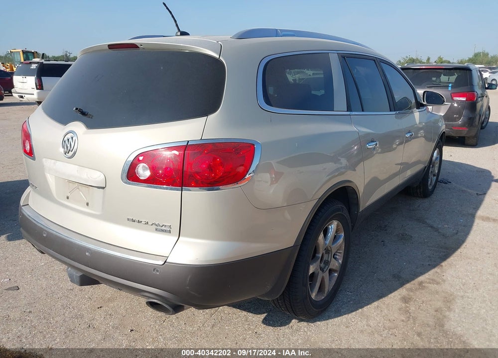 2008 BUICK ENCLAVE CXL VIN: 5GAER23788J258998