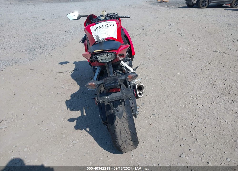 2015 HONDA CBR1000 RR VIN: JH2SC5950FK700066