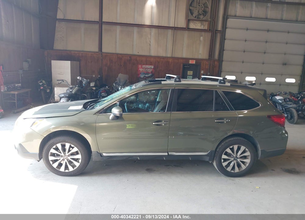 2017 SUBARU OUTBACK 2.5I TOURING VIN: 4S4BSATC0H3315501