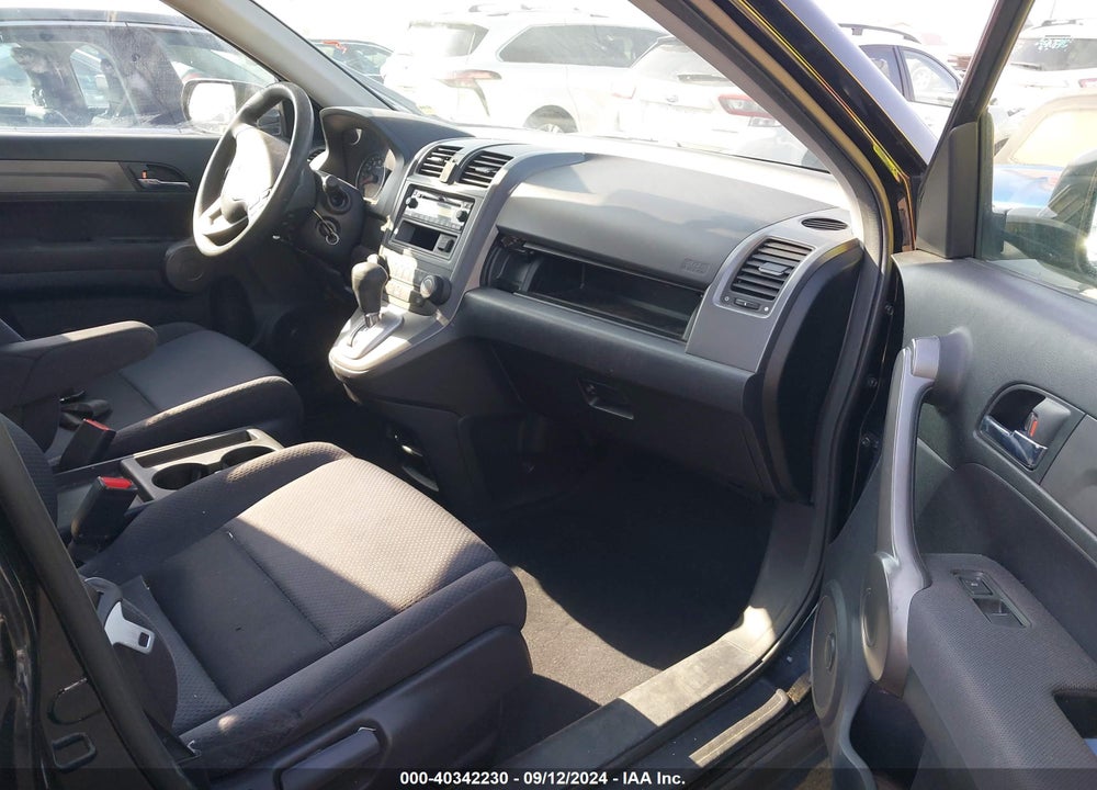 2008 HONDA CR-V LX VIN: JHLRE38368C048365