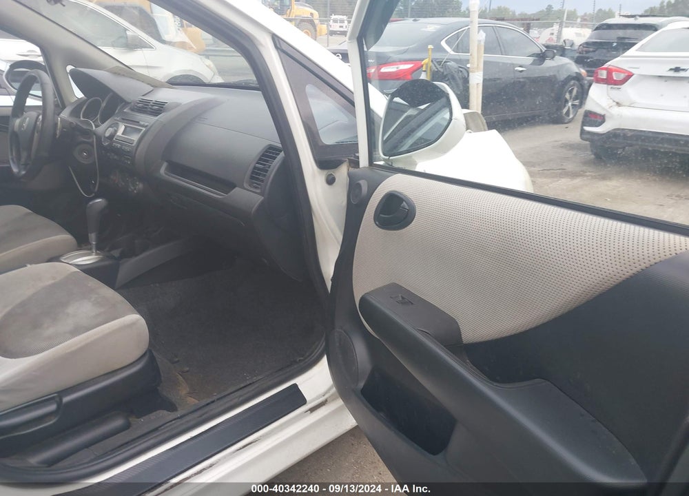 2007 HONDA FIT SPORT VIN: JHMGD38647S019029