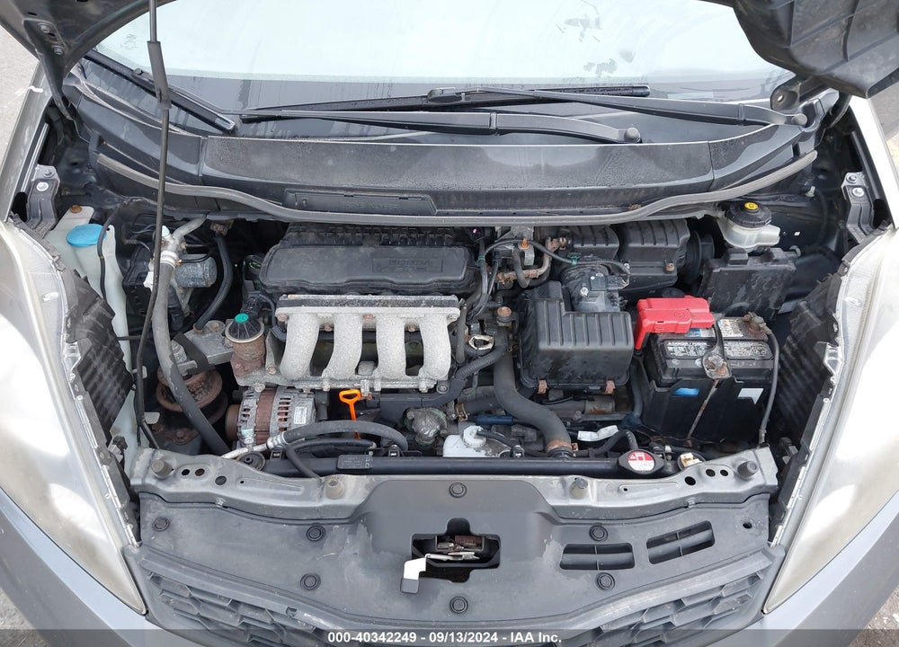 2013 HONDA FIT SPORT VIN: JHMGE8H5XDC006079