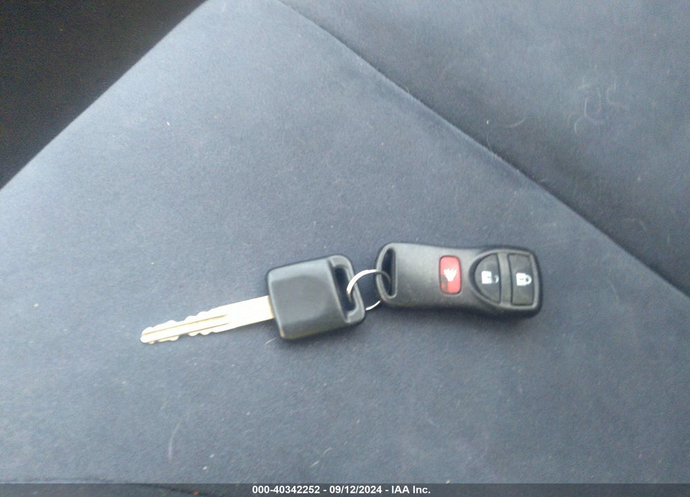 2009 NISSAN VERSA 1.8S VIN: 3N1BC13E49L493276