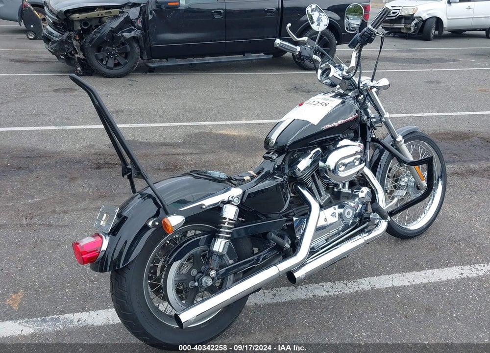 2007 HARLEY-DAVIDSON XL1200 C VIN: 1HD1CT3197K425344