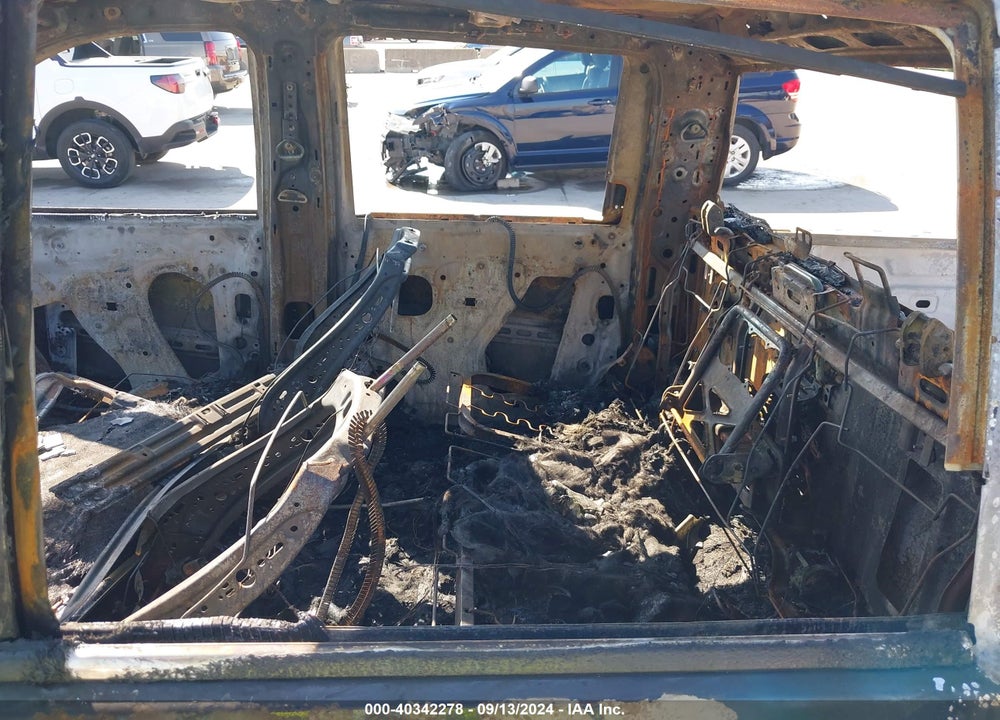 2023 GMC SIERRA 2500HD 4WD STANDARD BED AT4 VIN: 1GT49PE7XPF221683