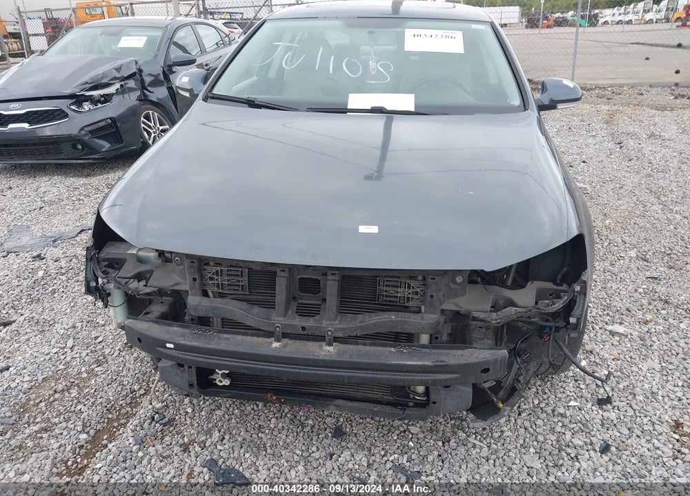 2009 VOLKSWAGEN PASSAT KOMFORT VIN: WVWJK73C19P053274