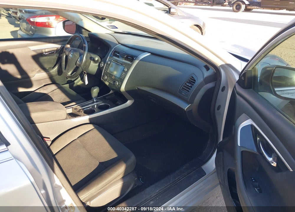 2014 NISSAN ALTIMA 2.5 SV VIN: 1N4AL3AP6EC424898