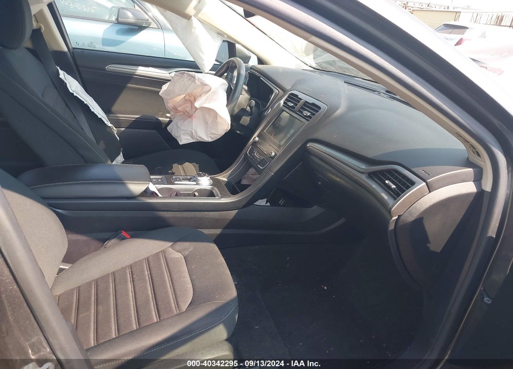 2020 FORD FUSION SE VIN: 3FA6P0HD1LR232971