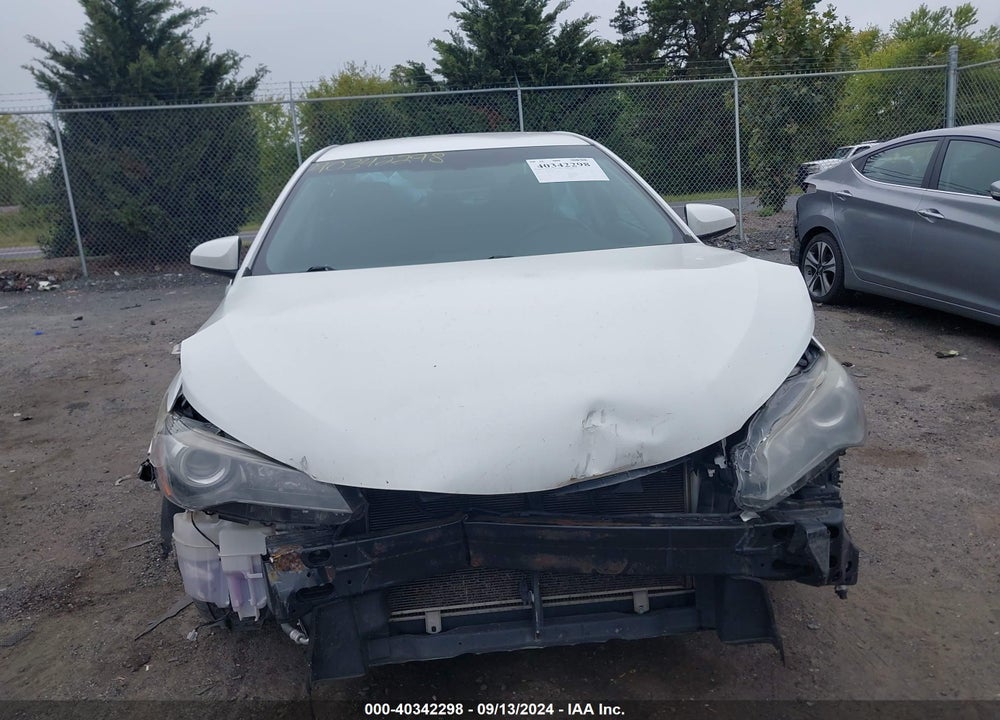 2016 TOYOTA CAMRY SE VIN: 4T1BF1FK6GU525732