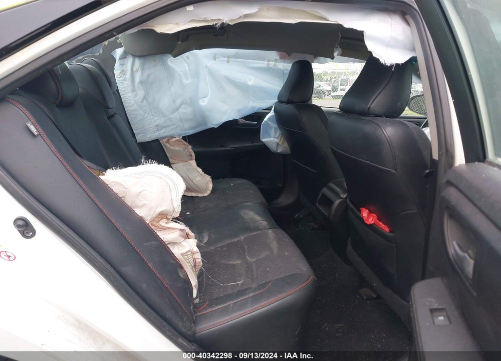 2016 TOYOTA CAMRY SE VIN: 4T1BF1FK6GU525732