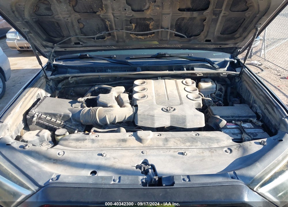 2014 TOYOTA 4RUNNER SR5 PREMIUM VIN: JTEZU5JR9E5068017
