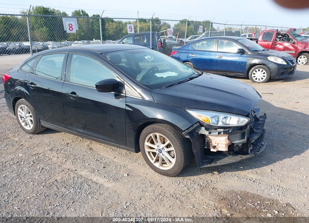 2018 FORD FOCUS SE VIN: 1FADP3F2XJL237575