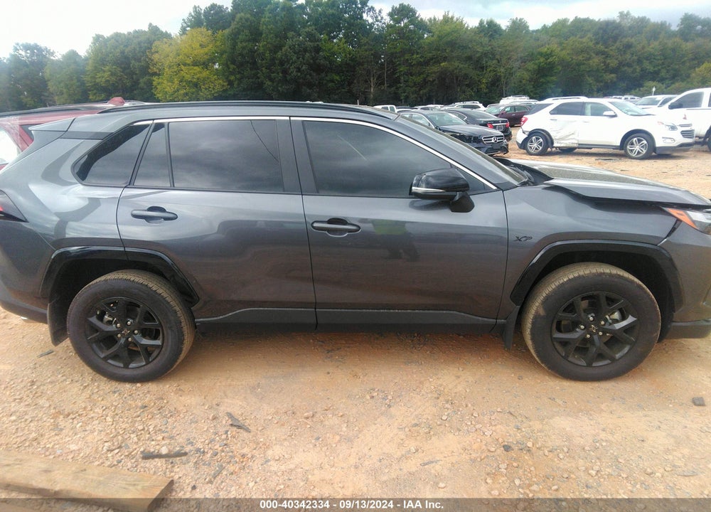 2024 TOYOTA RAV4 XLE VIN: 2T3W1RFV0RC278583